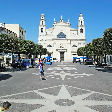 Lejlighed Locazione Turistica Terre Degli Angeli *